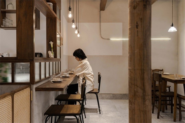 以原生木色為主基調(diào)的咖啡廳設(shè)計效果-第4張圖片-上海古都建筑設(shè)計集團(tuán)