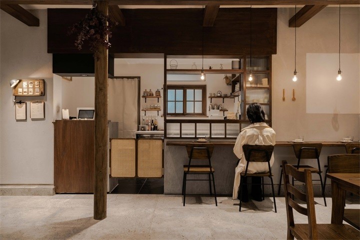 以原生木色為主基調(diào)的咖啡廳設(shè)計效果-第3張圖片-上海古都建筑設(shè)計集團(tuán)