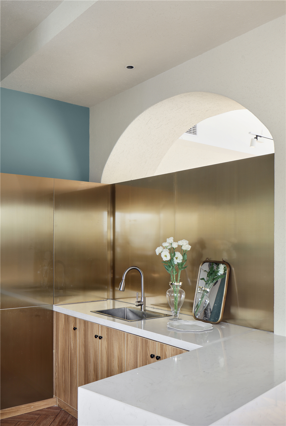 閔行區100平花店辦公室裝修設計案例-第1張圖片-上海古都建筑設計集團 閔行區100平花店辦公室裝修設計案例-第1張圖片-上海古都建筑設計集團