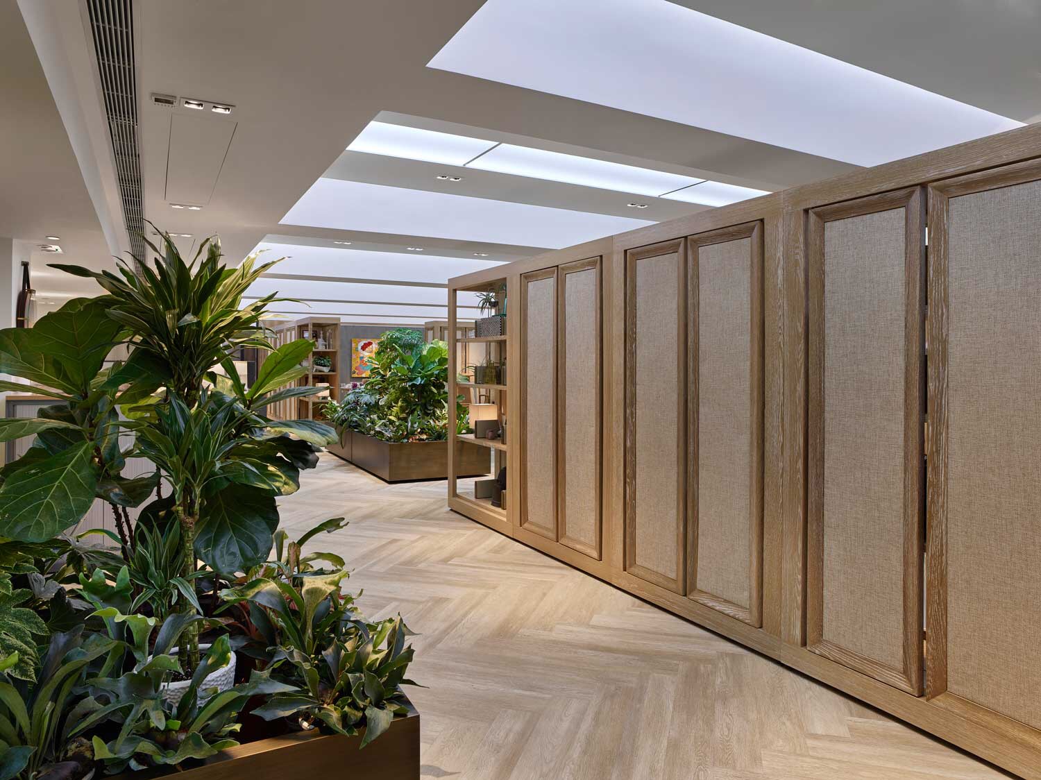 浦東新區(qū)180平多功能辦公室裝修設(shè)計(jì)-第2張圖片-上海古都建筑設(shè)計(jì)集團(tuán) 浦東新區(qū)180平多功能辦公室裝修設(shè)計(jì)-第2張圖片-上海古都建筑設(shè)計(jì)集團(tuán)