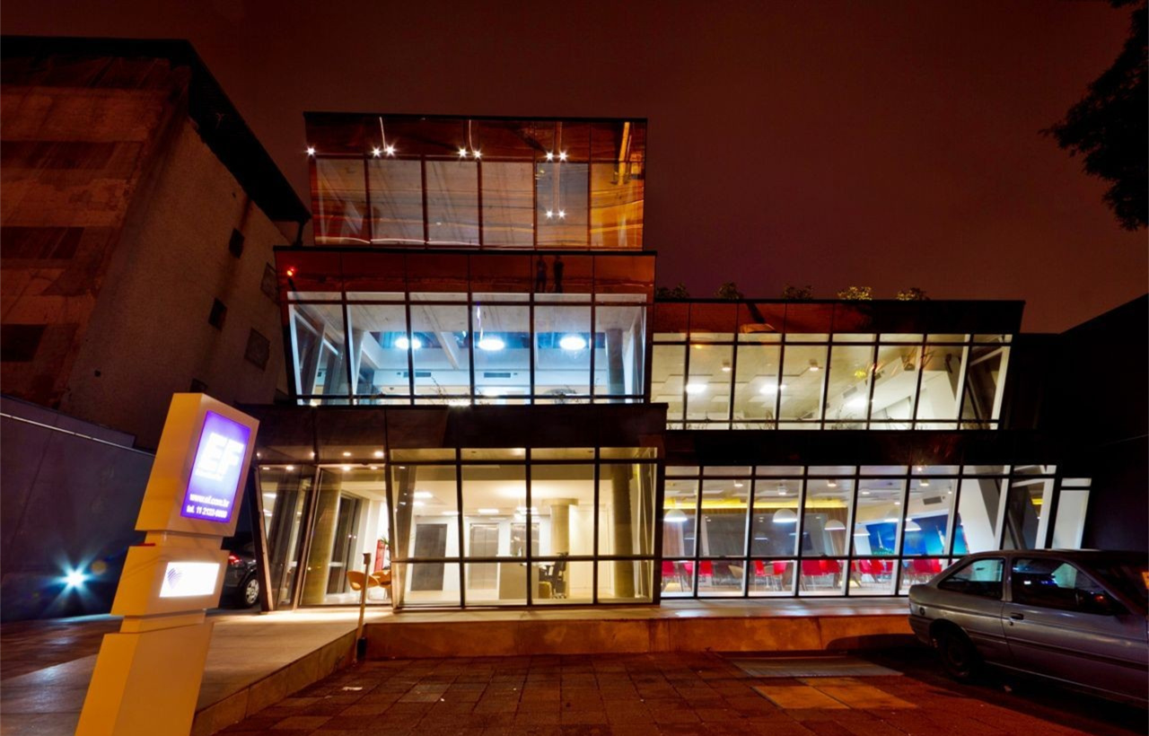 徐匯區(qū)200平公共辦公空間裝修設計-第9張圖片-上海古都建筑設計集團 徐匯區(qū)200平公共辦公空間裝修設計-第9張圖片-上海古都建筑設計集團