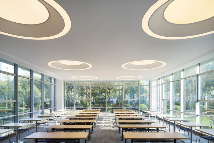 上海科技園區(qū)辦公室裝修設(shè)計(jì)-第1張圖片-上海古都建筑設(shè)計(jì)集團(tuán) 上海科技園區(qū)辦公室裝修設(shè)計(jì)-第1張圖片-上海古都建筑設(shè)計(jì)集團(tuán)