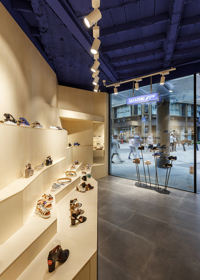 立體風鞋店辦公室裝修設(shè)計-第2張圖片-上海古都建筑設(shè)計集團 立體風鞋店辦公室裝修設(shè)計-第2張圖片-上海古都建筑設(shè)計集團