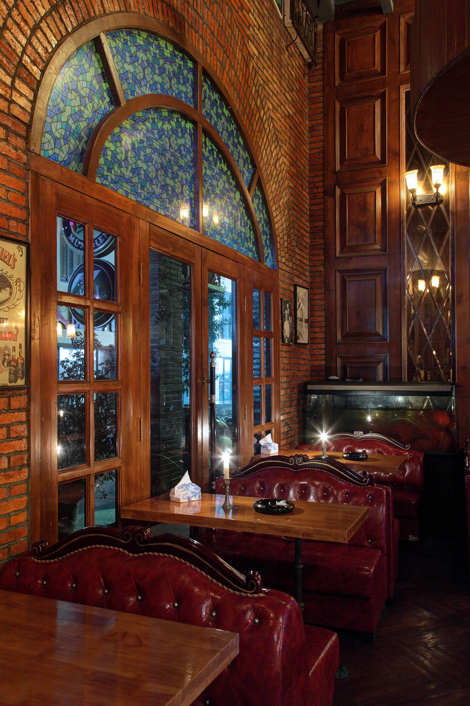 工業風酒吧裝修設計-第2張圖片-上海古都建筑設計集團