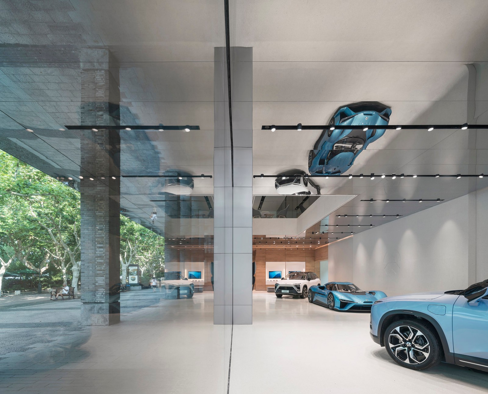 現代簡約4S店展廳裝修設計-第3張圖片-上海古都建筑設計集團 現代簡約4S店展廳裝修設計-第3張圖片-上海古都建筑設計集團