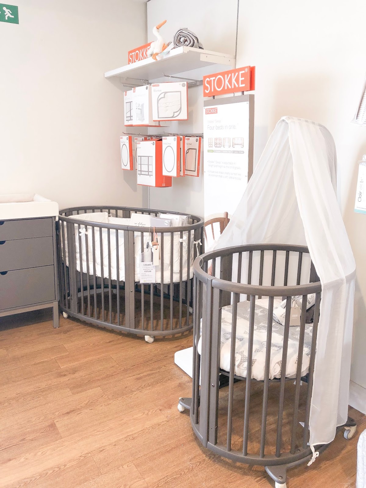 現代孕嬰一體店裝修設計-第4張圖片-上海古都建筑設計集團