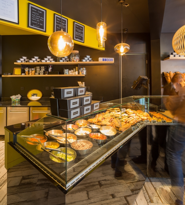 新型時(shí)尚簡(jiǎn)約蛋糕店裝修設(shè)計(jì)-第4張圖片-上海古都建筑設(shè)計(jì)集團(tuán)