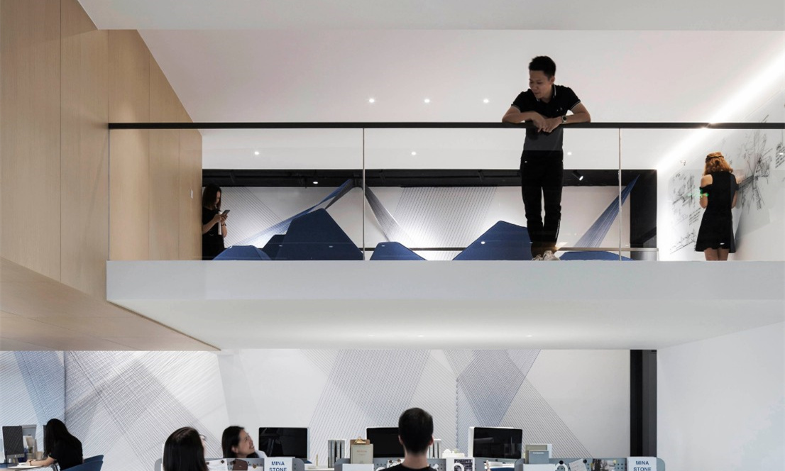 復式科技風格辦公室裝修設計-第6張圖片-上海古都建筑設計集團 復式科技風格辦公室裝修設計-第6張圖片-上海古都建筑設計集團