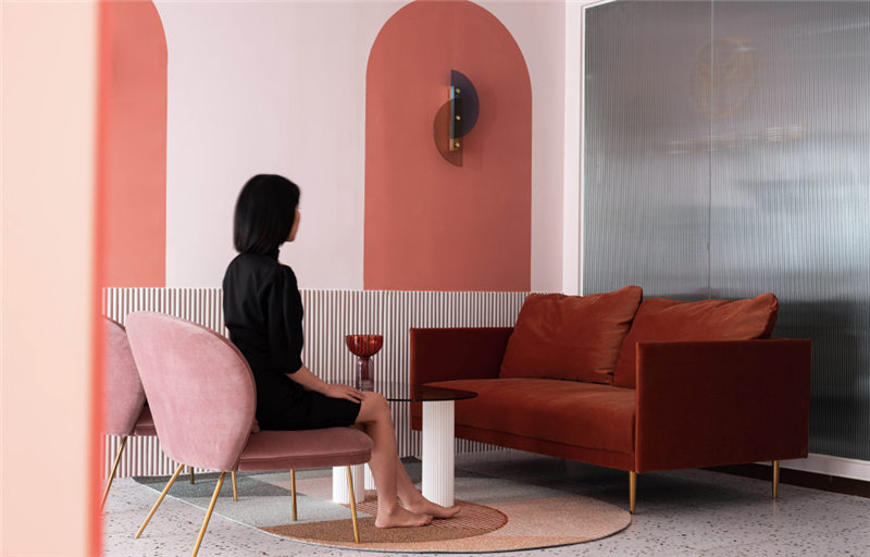 2000平米佳悅美容院裝修設計效果圖-第1張圖片-上海古都建筑設計集團