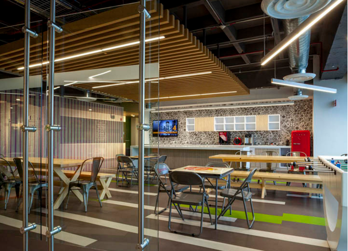 創(chuàng)意廣告公司辦公室設(shè)計布局效果-第3張圖片-上海古都建筑設(shè)計集團(tuán)