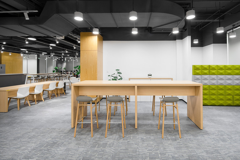 黃浦辦公室設計880平辦公室布局效果-第3張圖片-上海古都建筑設計集團 黃浦辦公室設計880平辦公室布局效果-第3張圖片-上海古都建筑設計集團