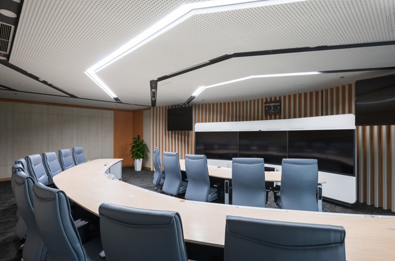 8000平網絡科技公司辦公室設計布局方案-第3張圖片-上海古都建筑設計集團 8000平網絡科技公司辦公室設計布局方案-第3張圖片-上海古都建筑設計集團