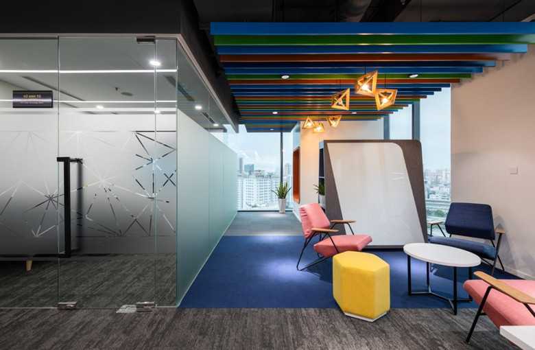 8000平網絡科技公司辦公室設計布局方案-第2張圖片-上海古都建筑設計集團 8000平網絡科技公司辦公室設計布局方案-第2張圖片-上海古都建筑設計集團